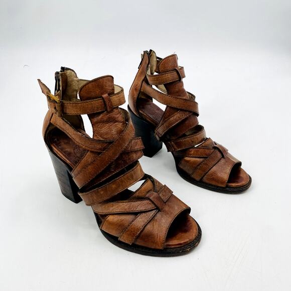 Freebird by Steven Brown Leather claw heels - Picture 3 of 9